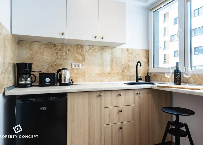 Central Residence Apartment 711