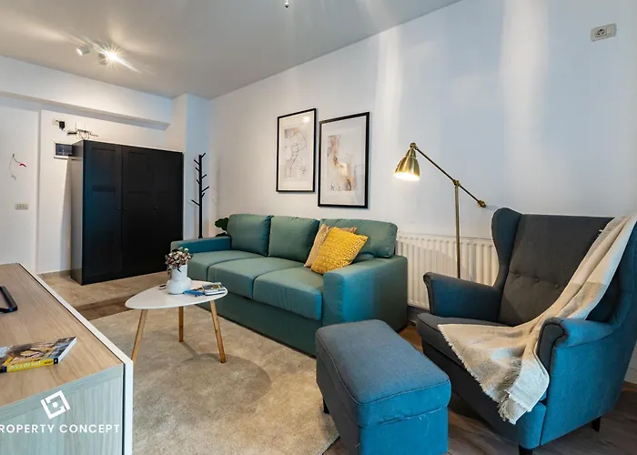 Central Residence Apartment 711